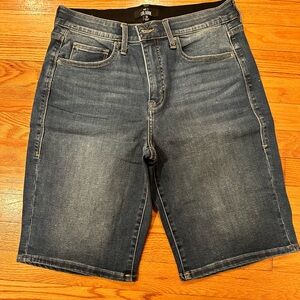 LuLaRoe Bermuda Shorts size 30 (10/12)